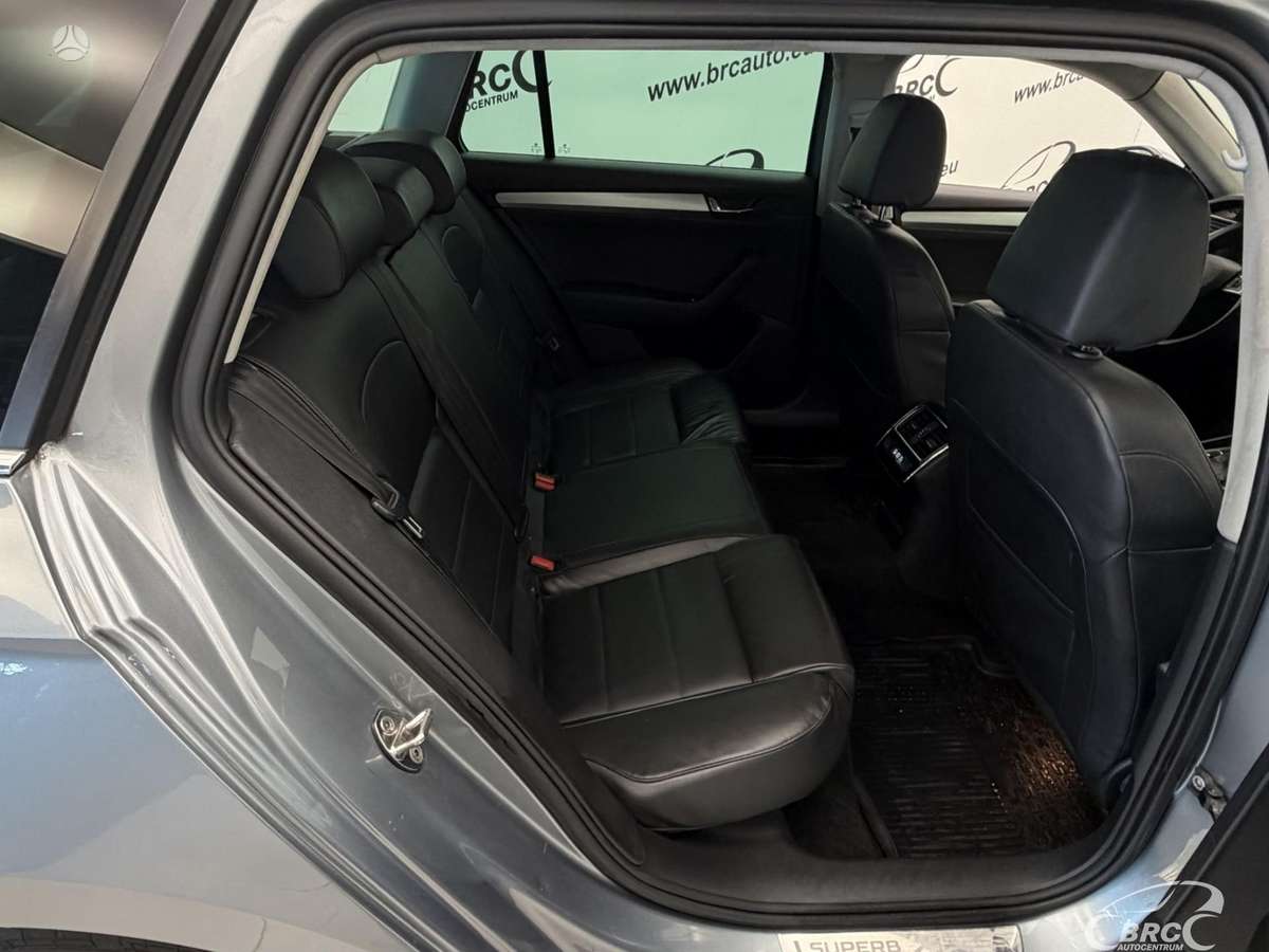 Skoda Superb, 2.0 l., wagon