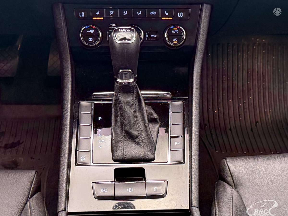 Skoda Superb, 2.0 l., Универсал
