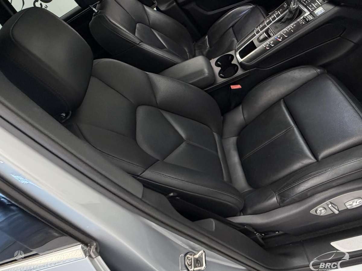 Porsche Macan, 3.0 l., Внедорожник / Кроссовер