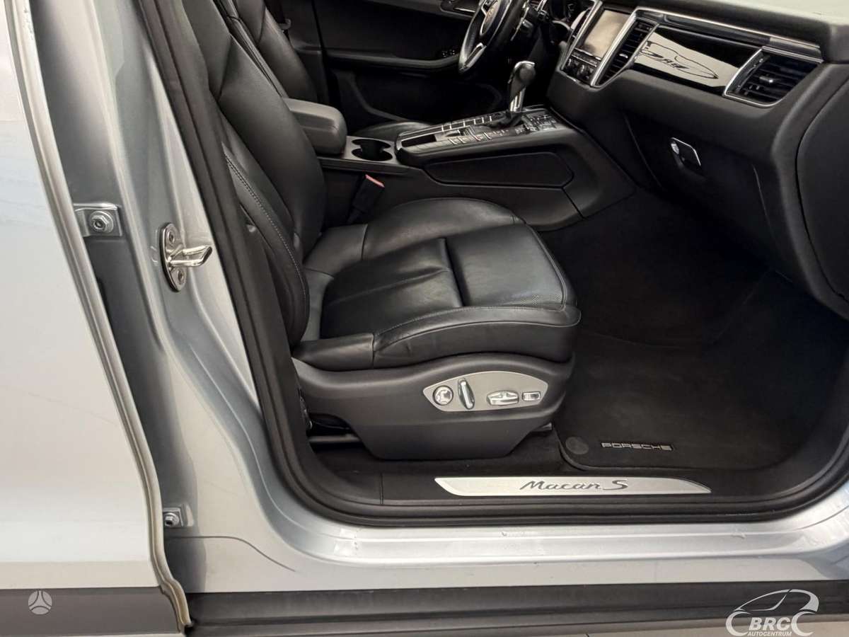Porsche Macan, 3.0 l., Внедорожник / Кроссовер
