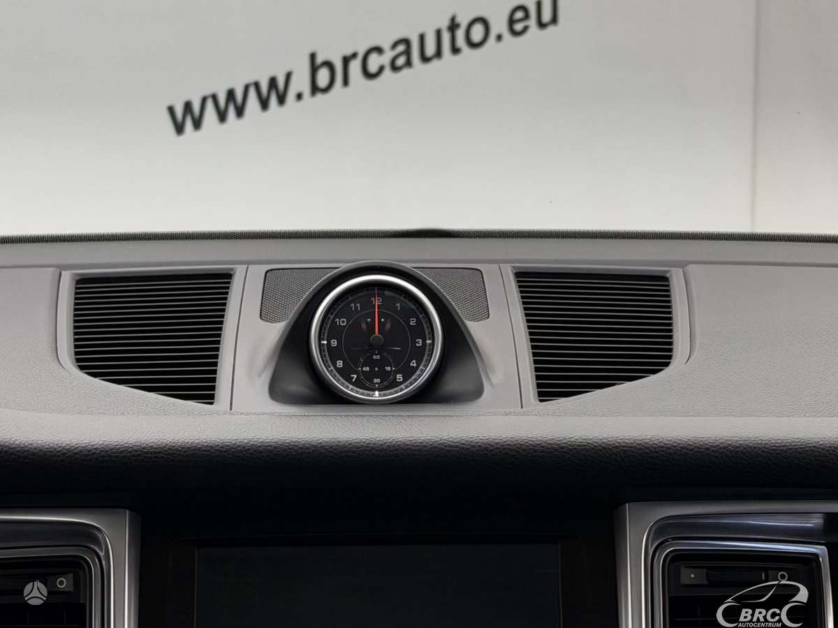 Porsche Macan, 3.0 l., Внедорожник / Кроссовер