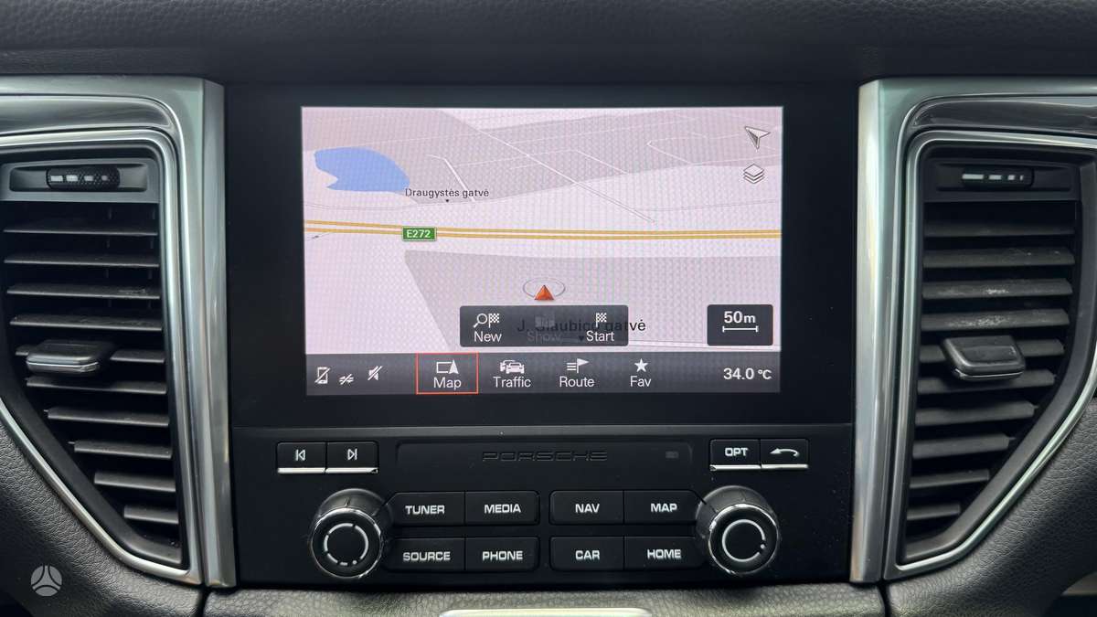 Porsche Macan, 2.0 l., Внедорожник / Кроссовер