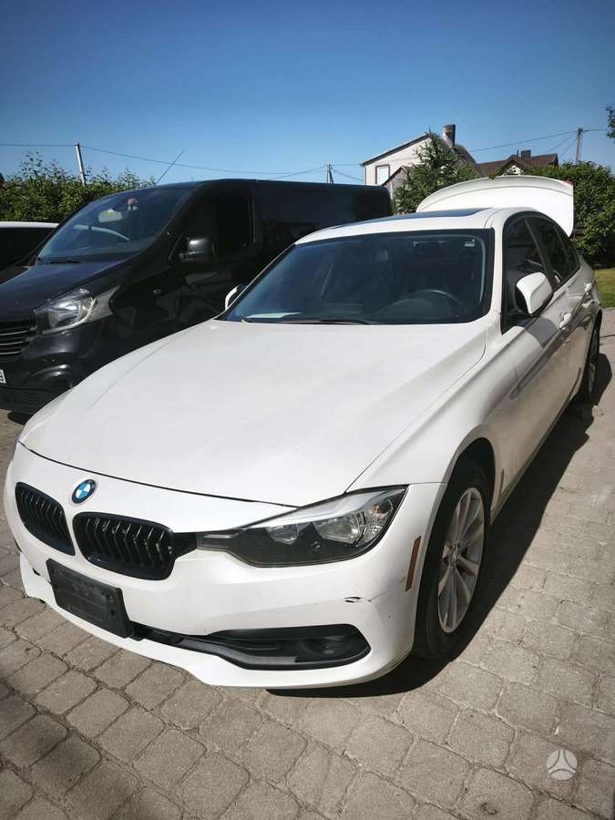 BMW 320, 2.0 l., Седан