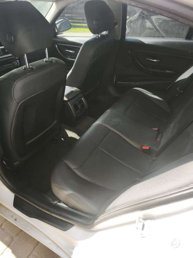 BMW 320, 2.0 l., Седан