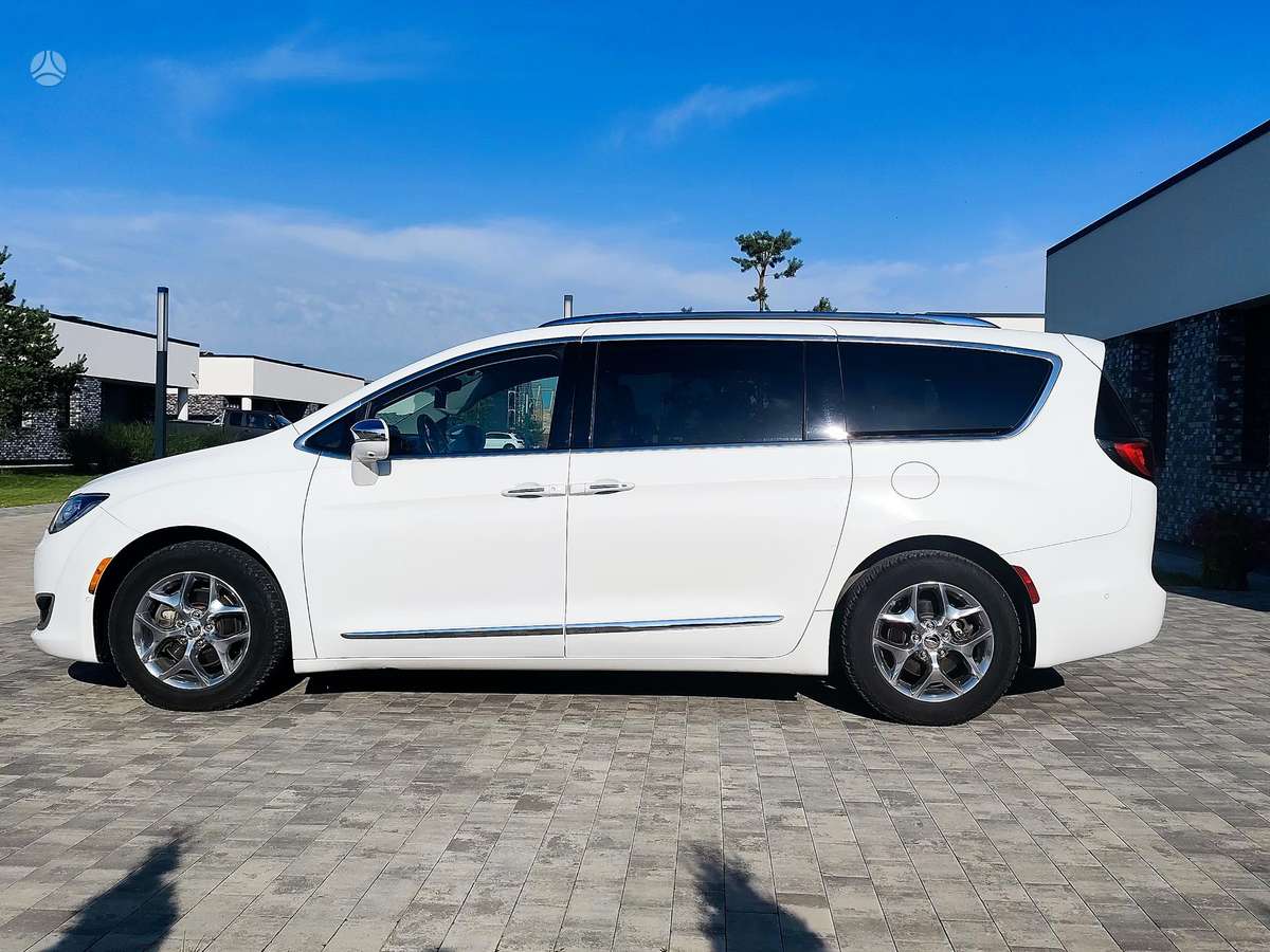 Chrysler Pacifica, 3.6 l., Минивэн