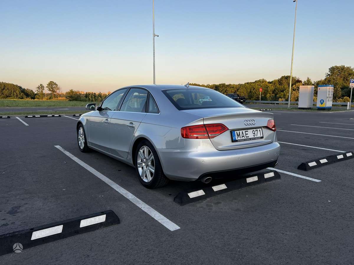 Audi A4, 2.7 l., Седан