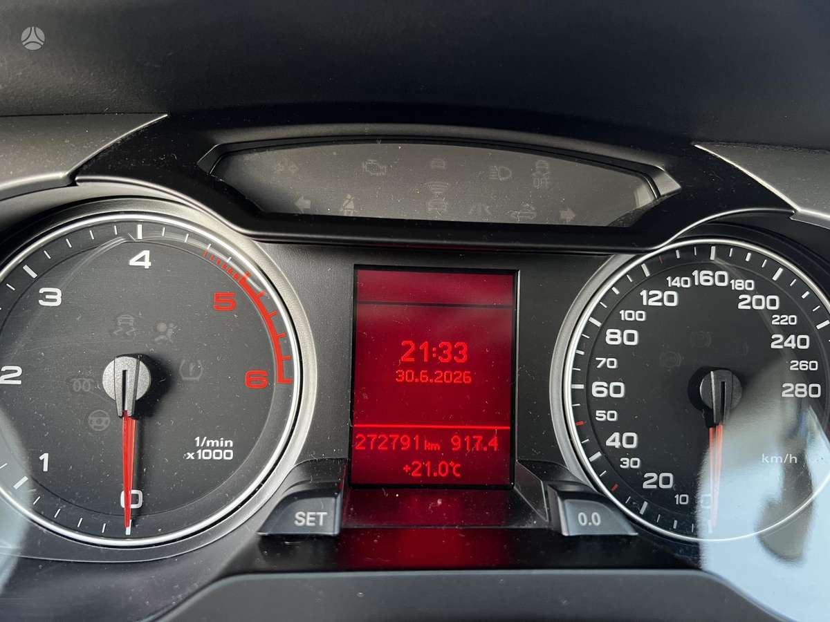 Audi A4, 2.7 l., Седан