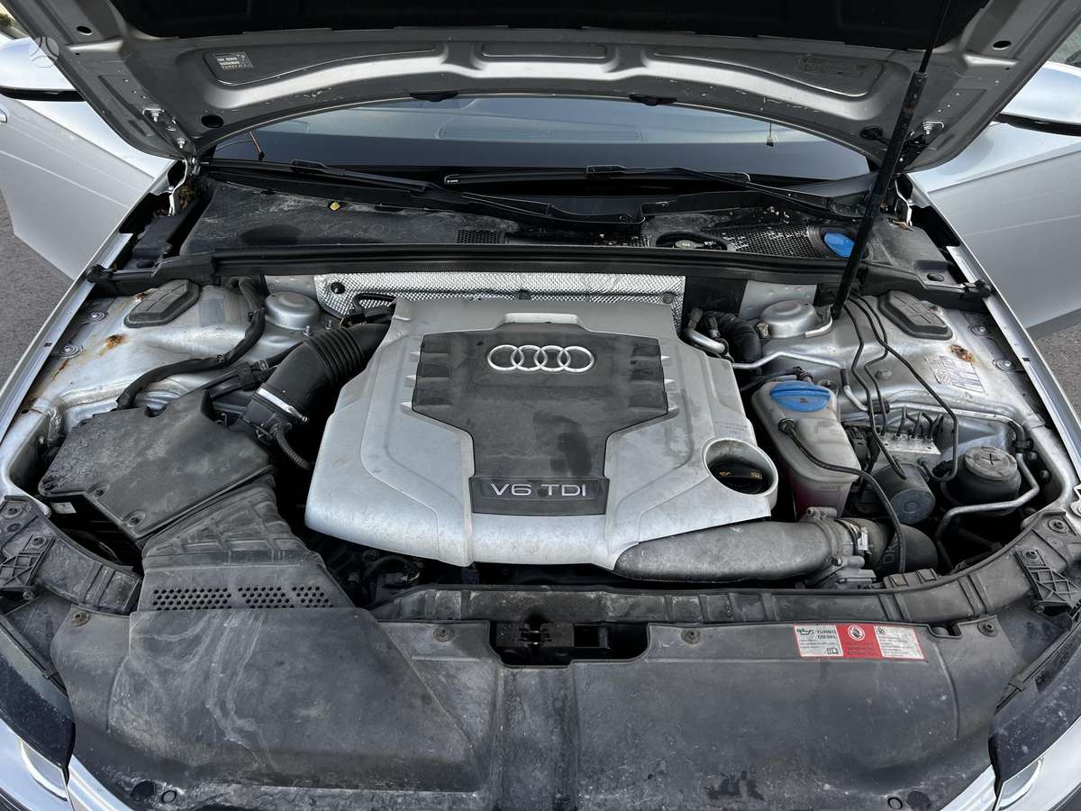 Audi A4, 2.7 l., Седан