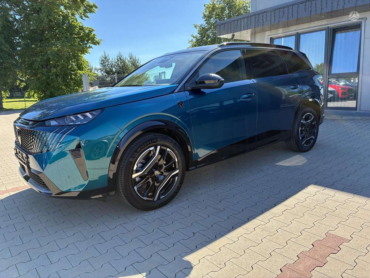 Peugeot E-5008, off-road / crossover