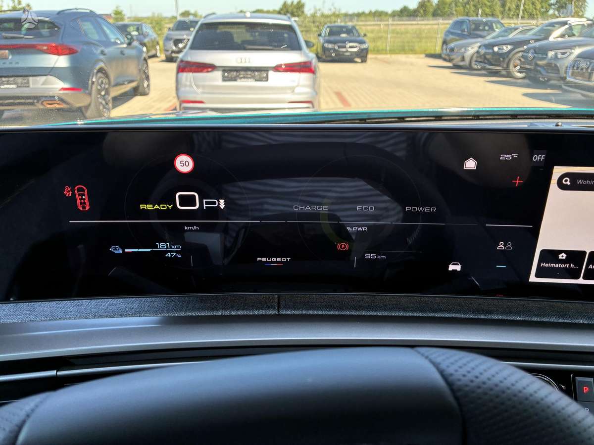 Peugeot E-5008, off-road / crossover