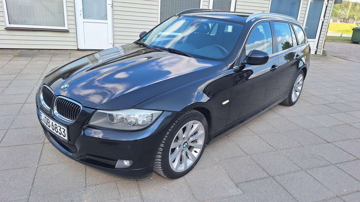 BMW 325, 3.0 l., universalas