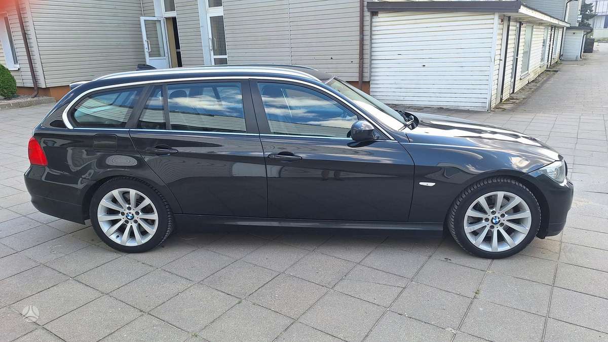 BMW 325, 3.0 l., Универсал