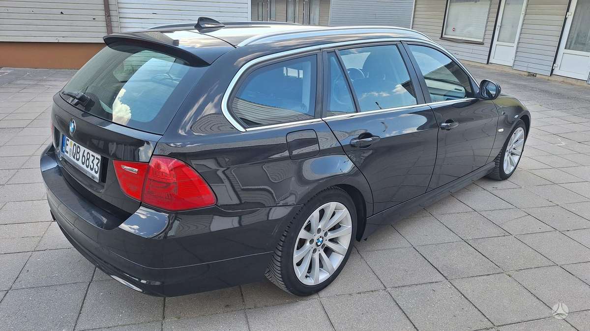 BMW 325, 3.0 l., universalas