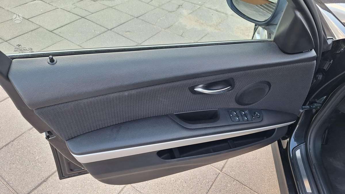 BMW 325, 3.0 l., universalas