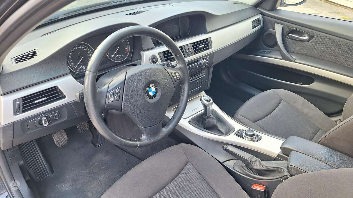 BMW 325, 3.0 l., universalas