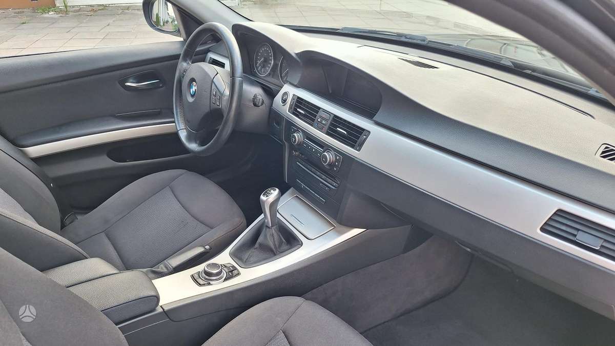 BMW 325, 3.0 l., universalas