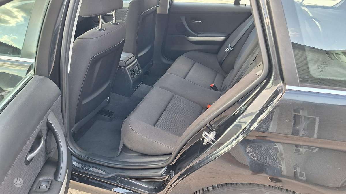 BMW 325, 3.0 l., universalas