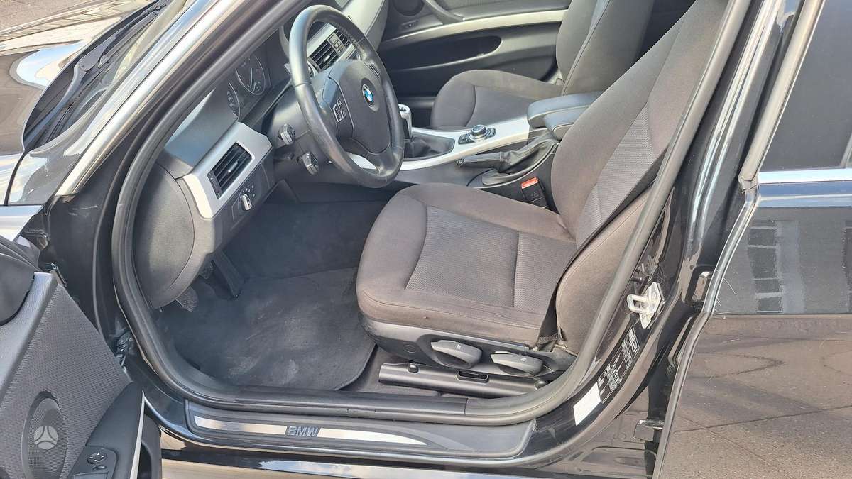 BMW 325, 3.0 l., universalas