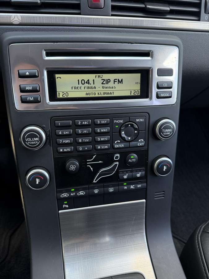 Volvo V70, 2.0 l., Универсал