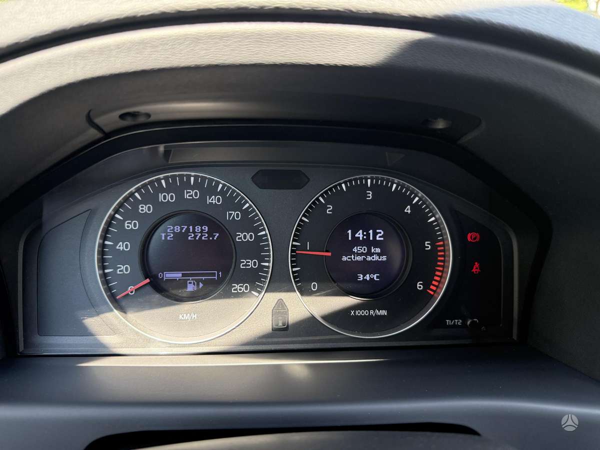 Volvo V70, 2.0 l., Универсал