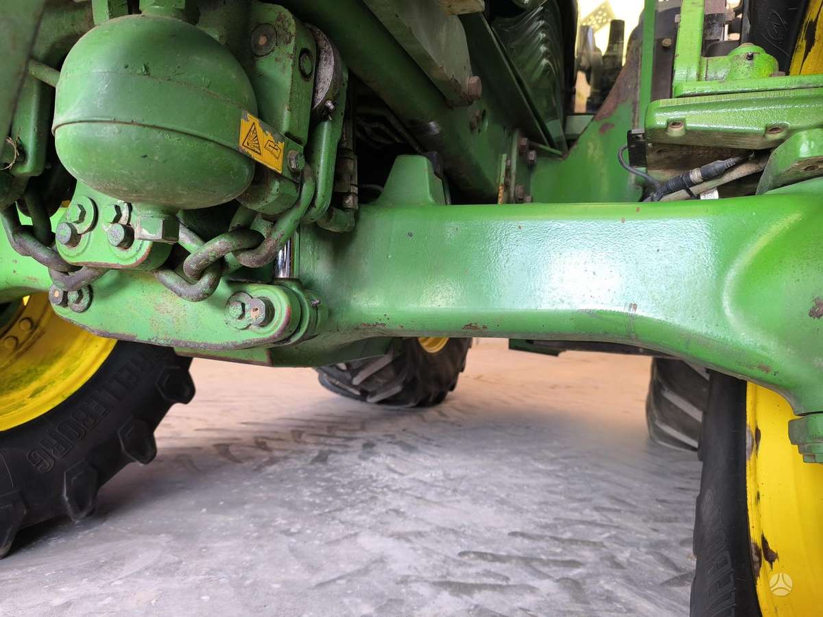 John Deere 6920S, traktoriai
