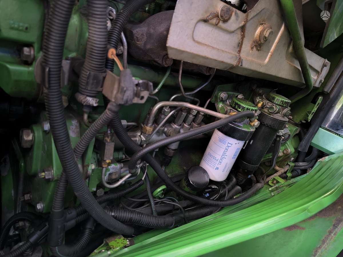 John Deere 6920S, traktoriai