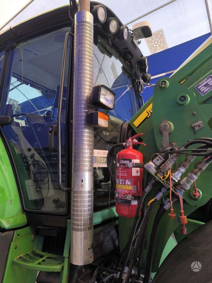 John Deere 6920S, tractors