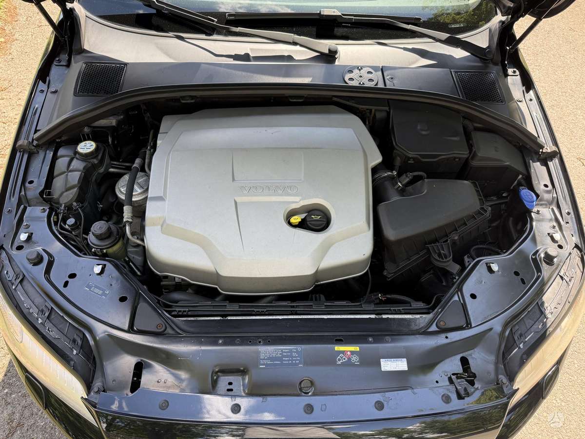 Volvo V70, 2.0 l., Универсал