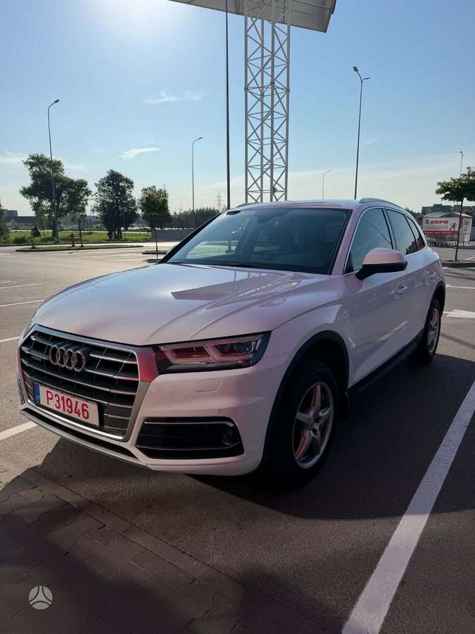 Audi Q5, 2.0 l., mpv / minivan