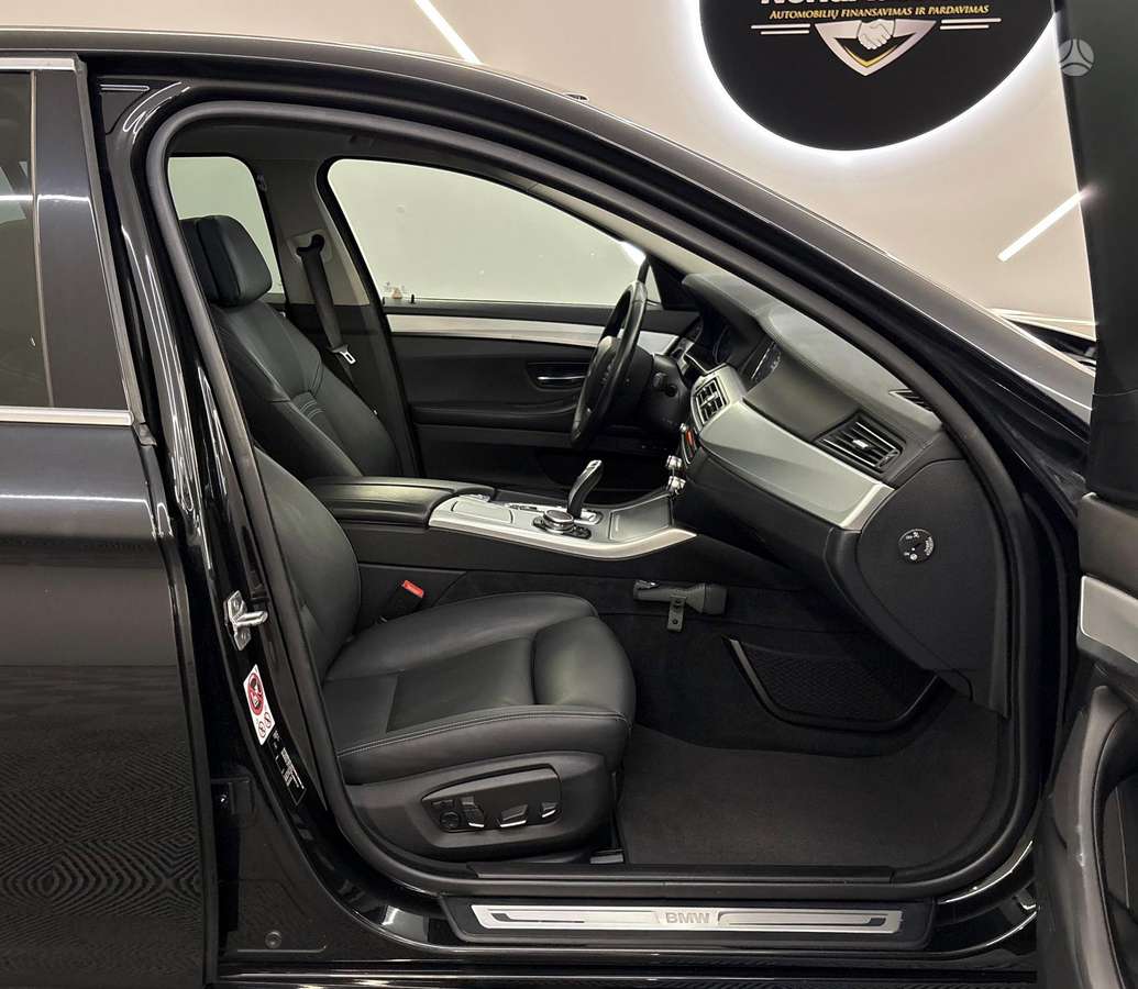 BMW 520, 2.0 l., universalas