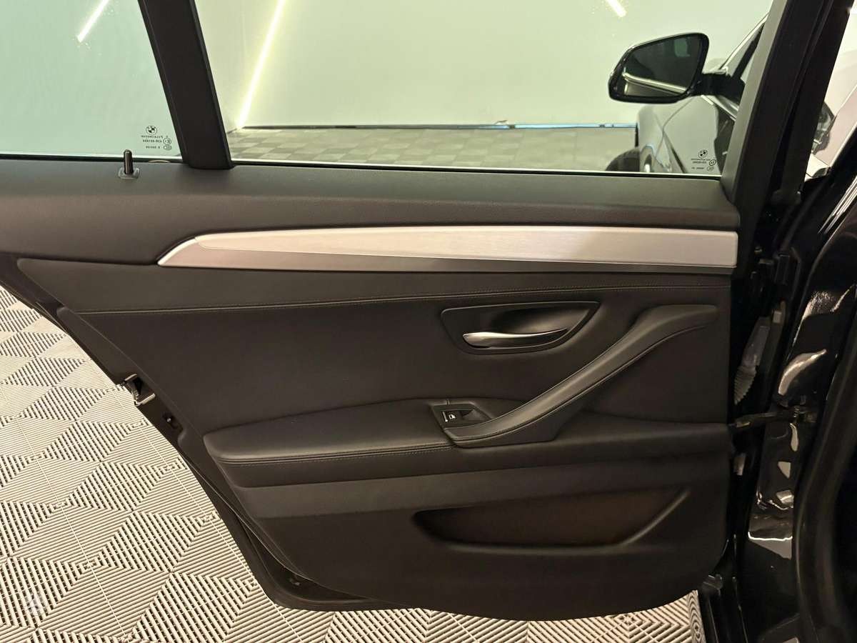BMW 520, 2.0 l., universalas