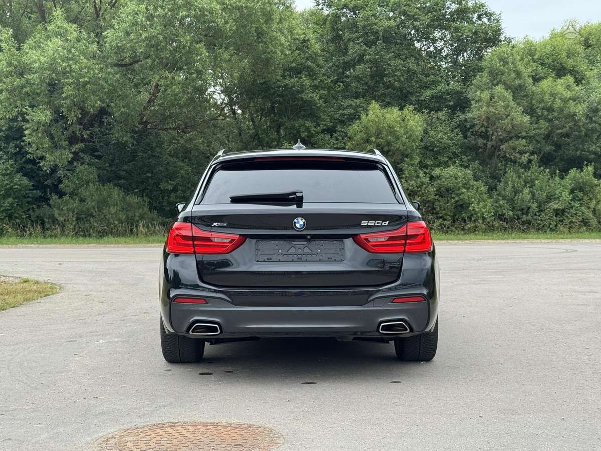 BMW 520, 2.0 l., Универсал