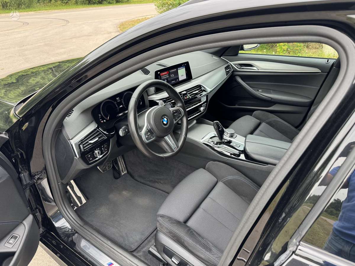 BMW 520, 2.0 l., Универсал