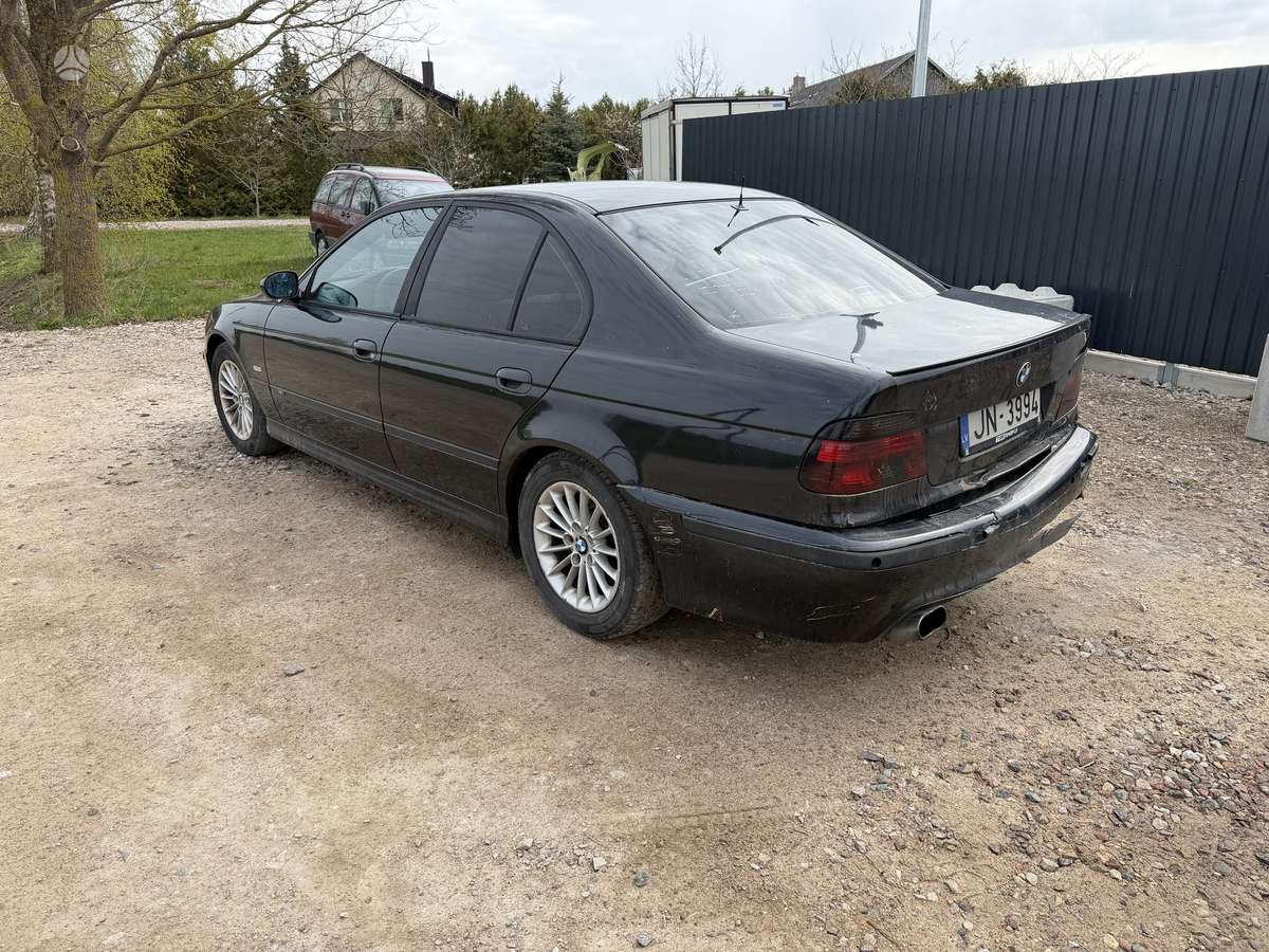 BMW 530, 2.9 l., Седан