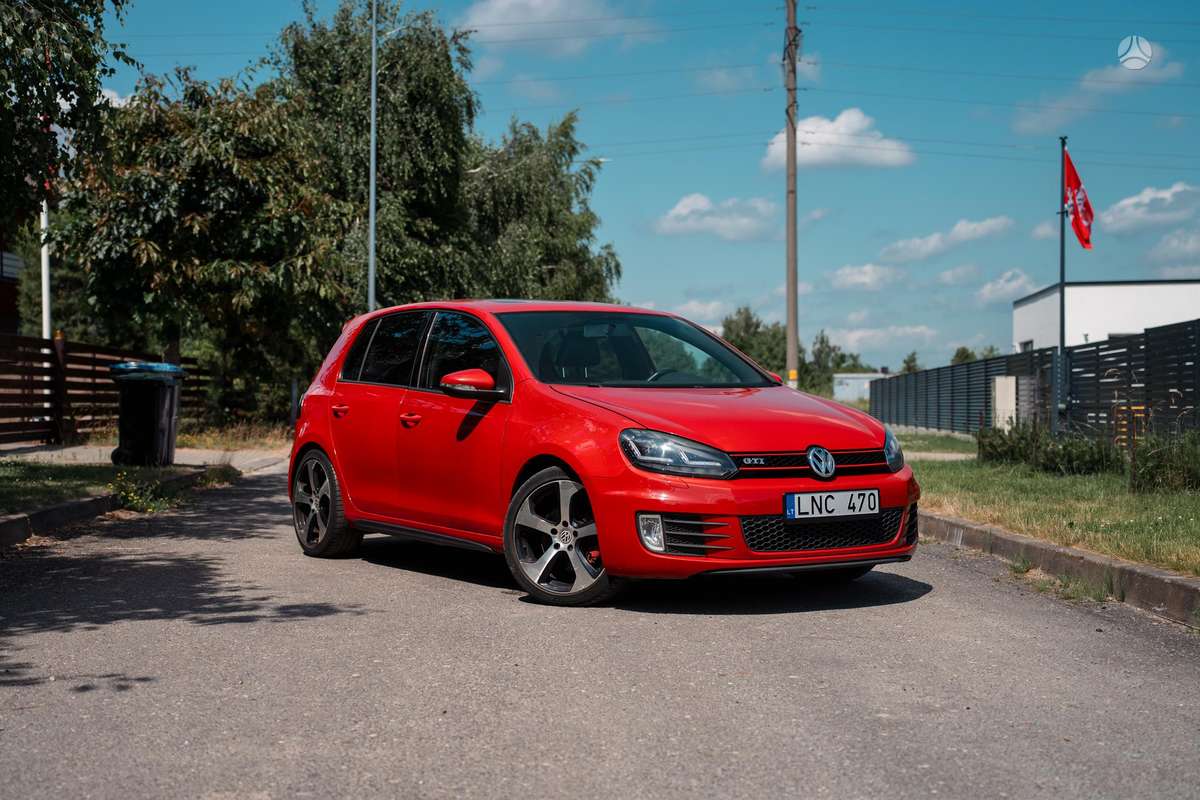 Volkswagen Golf, 2.0 l., Хэтчбек