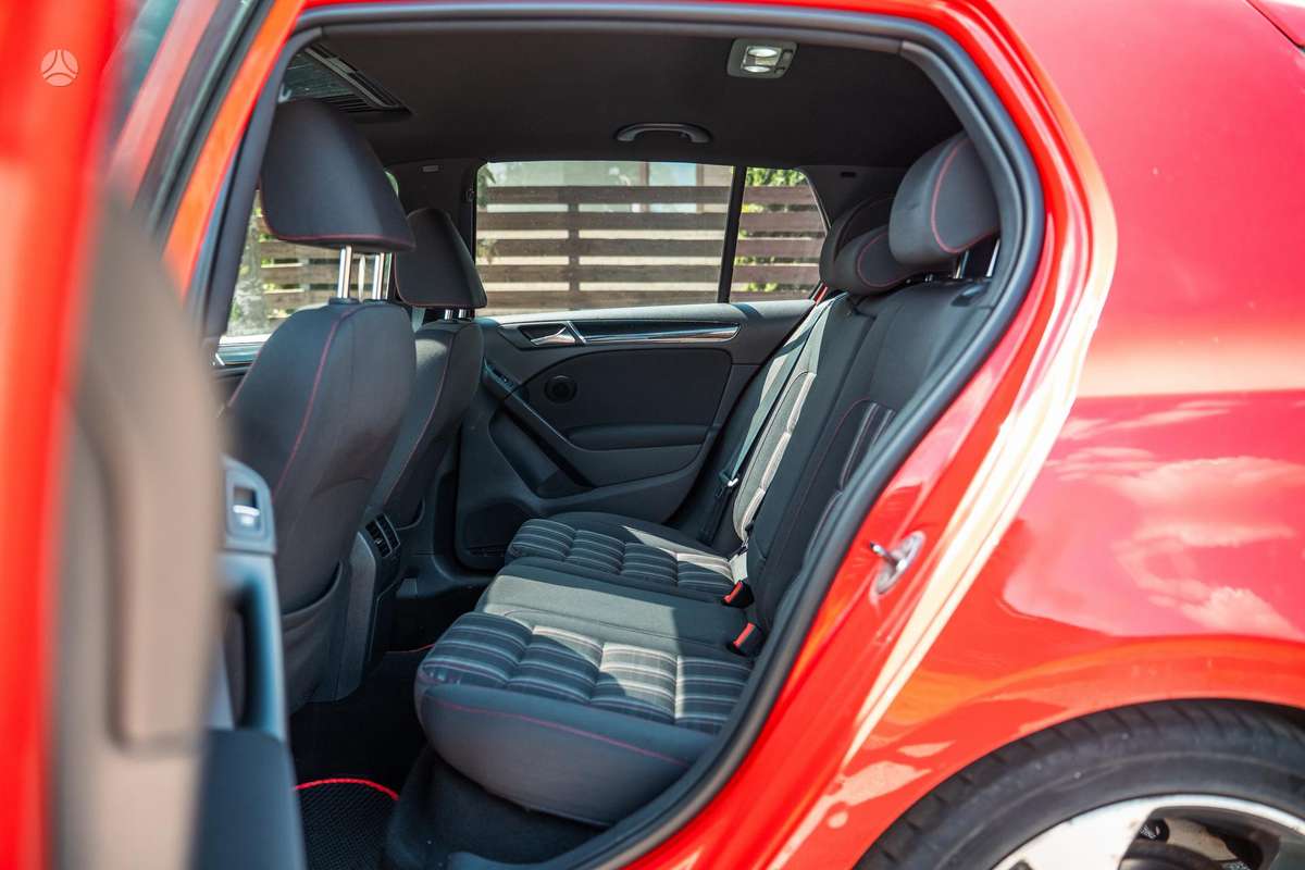 Volkswagen Golf, 2.0 l., hatchback