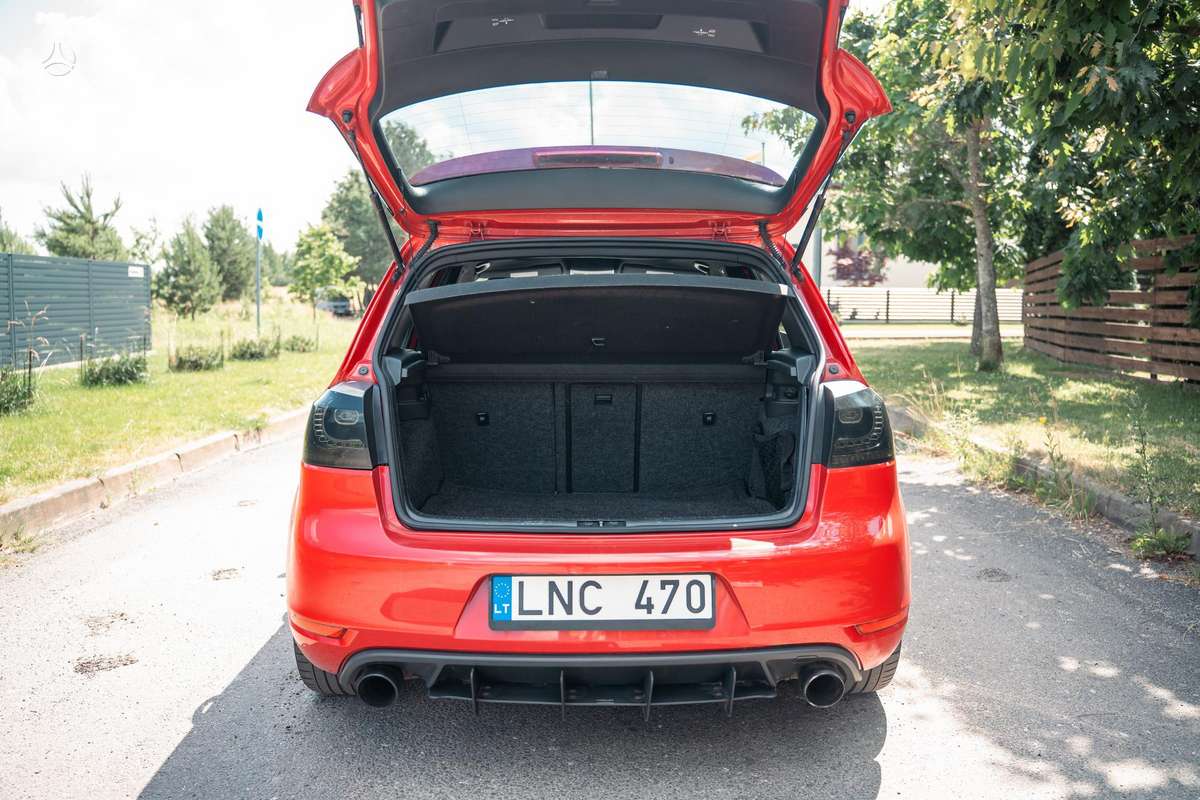Volkswagen Golf, 2.0 l., hatchback