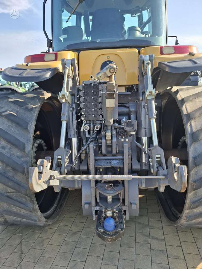 Challenger MT765C, tractors