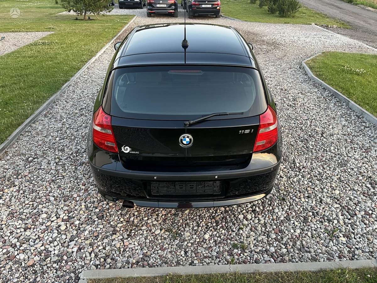 BMW 118, 2.0 l., hatchback