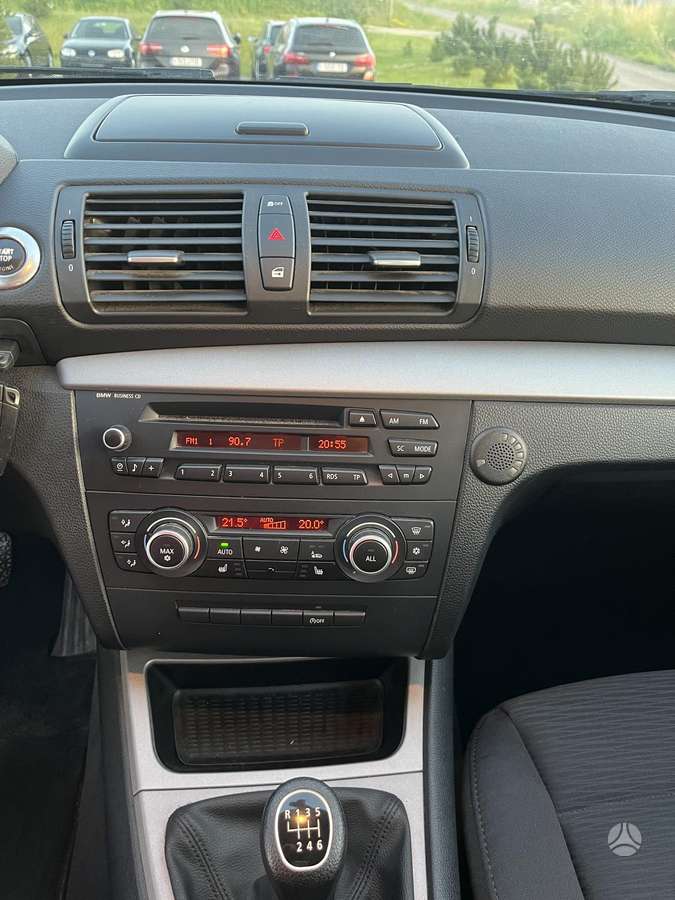 BMW 118, 2.0 l., Хэтчбек