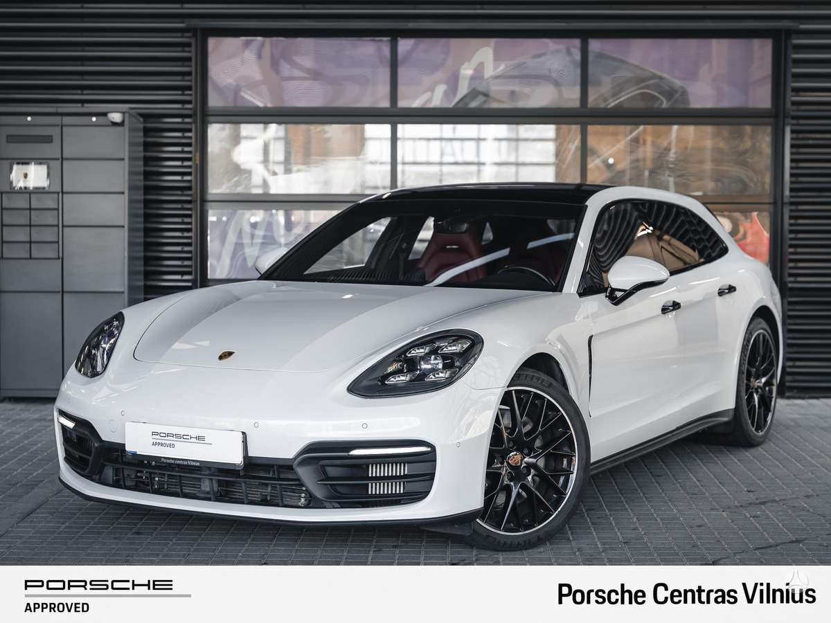 Porsche Panamera - 1