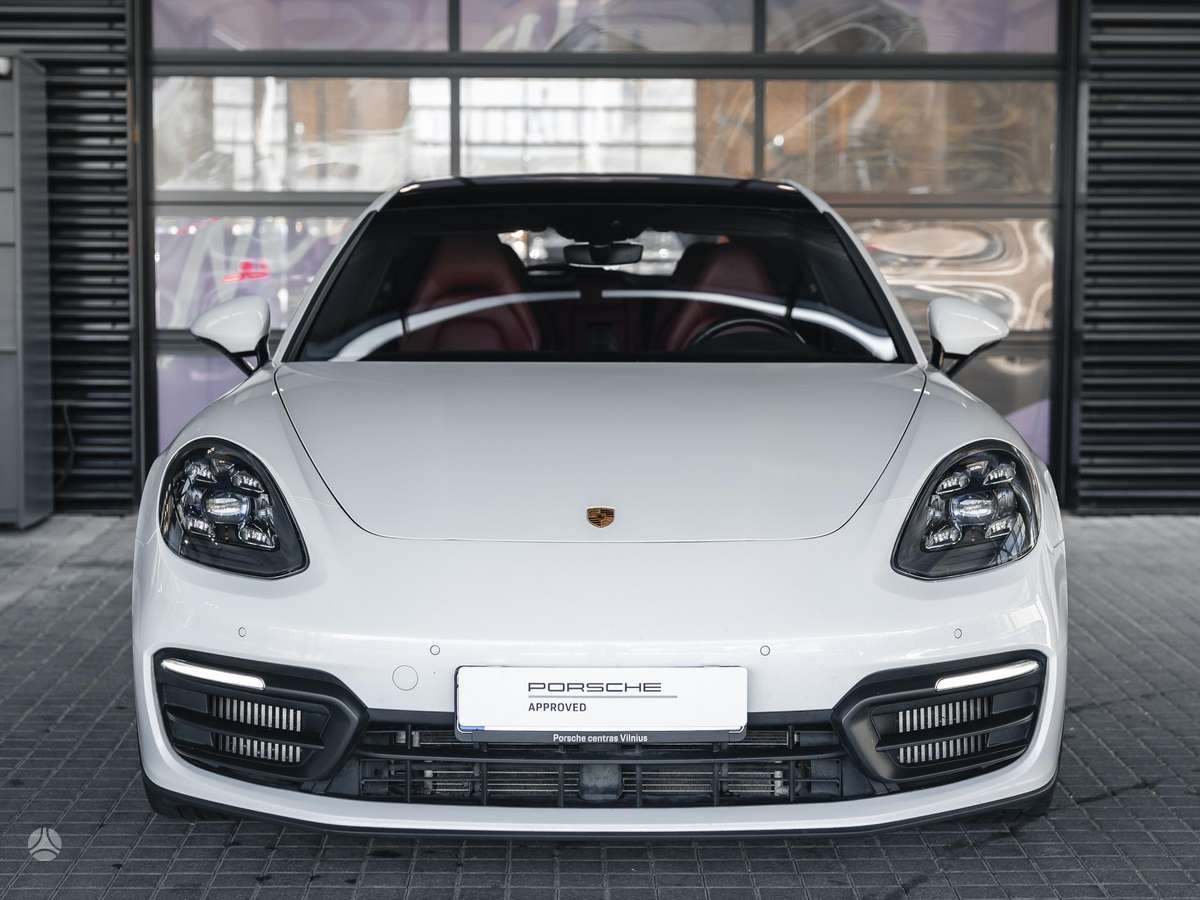 Porsche Panamera - 7
