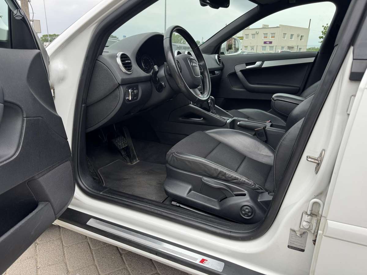 Audi A3, 2.0 l., Хэтчбек