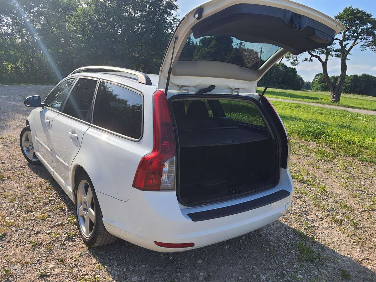 Volvo V50 - 6