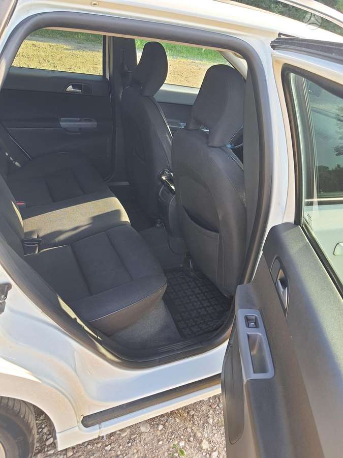 Volvo V50 - 9