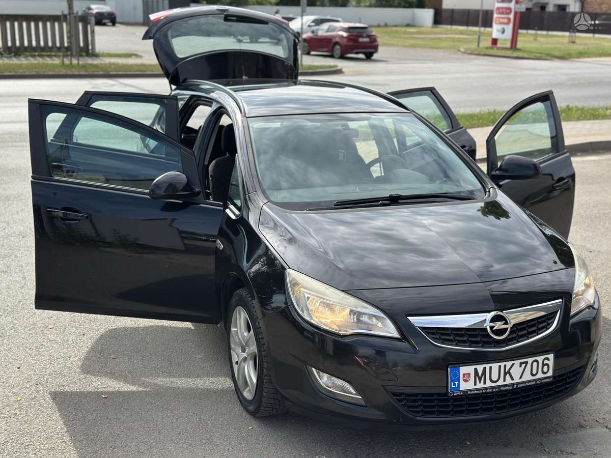 Opel Astra, 2.0 l., Универсал
