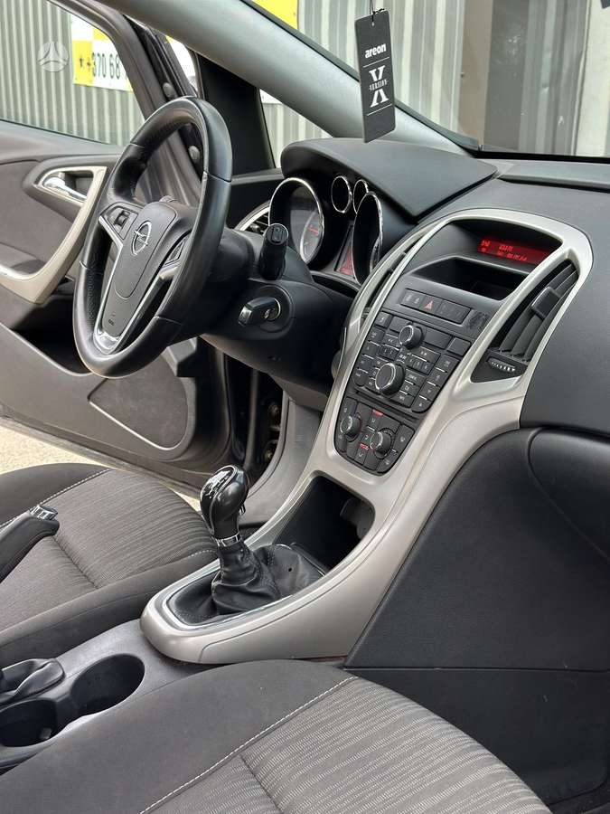 Opel Astra, 2.0 l., Универсал