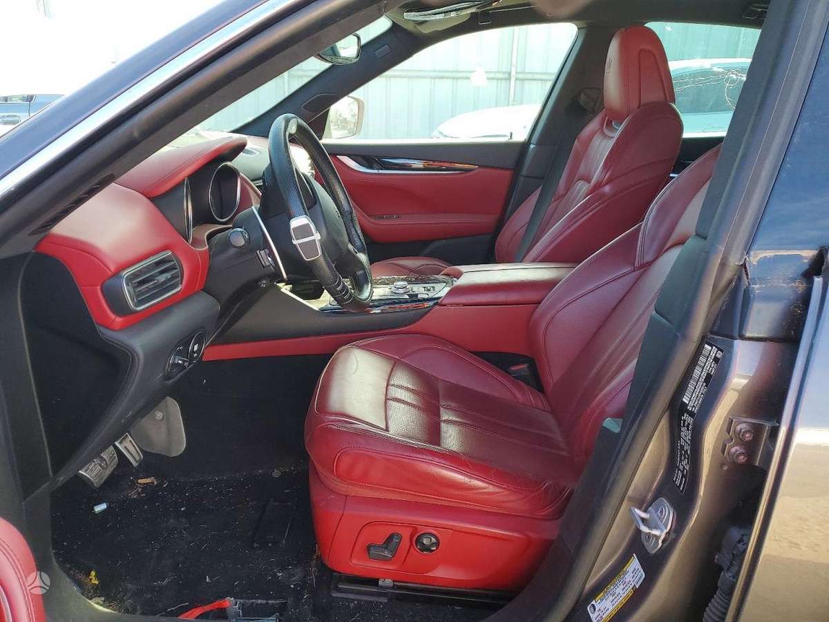Maserati Levante rezerves daļās