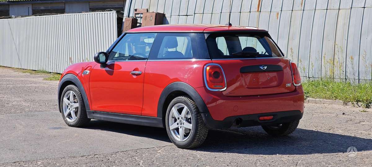 Mini One, 1.2 l., hatchback