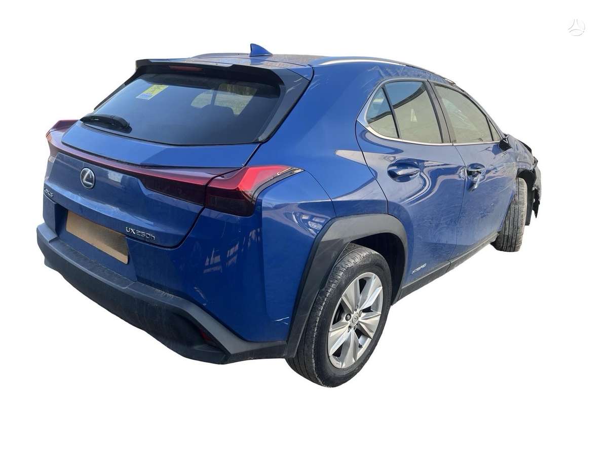 Lexus UX 250h